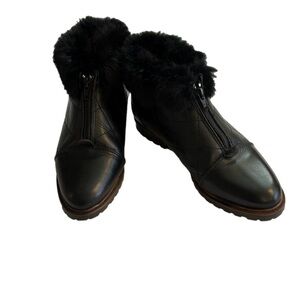 Fabrique AU Made in Canada Leather Booties, Size 6.5 B, Black